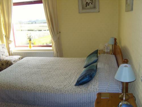 Hostal Bee Cottage Farm Guest House