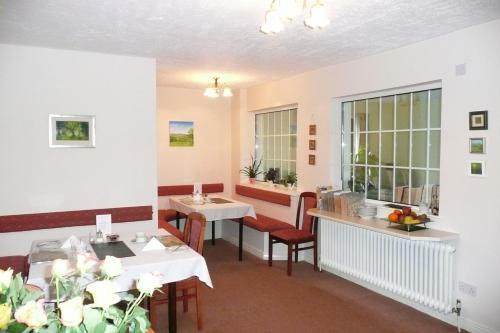 Hostal Golden Hill Guest House