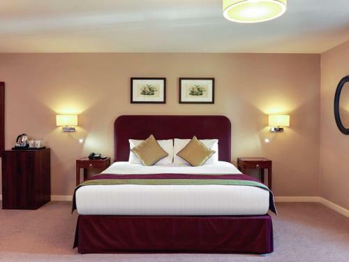 The Lambert Arms - A Bespoke Hotel