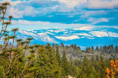 Mountain Springs Hideaway
