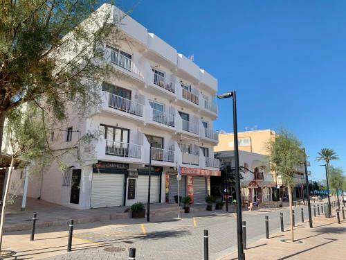 Apartamentos Copacabana A Soli 20 M Dal Mare