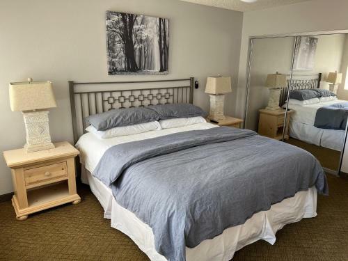 Peaceful 2br Condo - Great Spring Time Getaway!