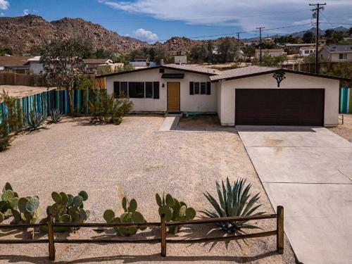Grand View Circle - Tumbleweed