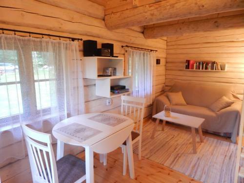 Lodge Haaviku Nature Cottage