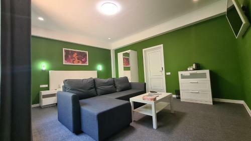 Bed & Breakfast Cryptohotel.club