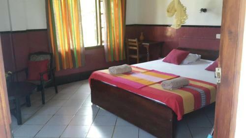 Hostal Sunny's Guest House And Resturant