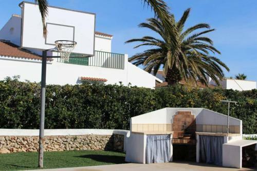 Apartamento Con Piscina Privada En Cala En Brut