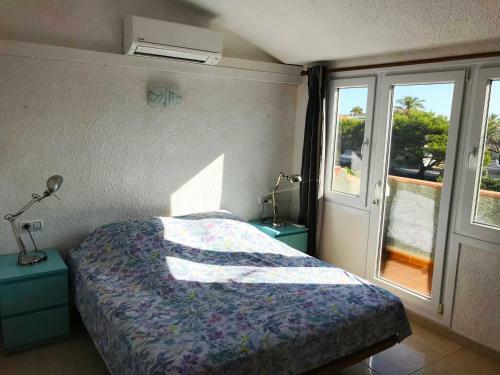 Apartamento 2 Habitaciones Con Piscina, En Cala Blanes
