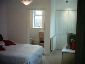 Bed & Breakfast Waratah Lodge