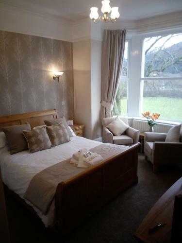 Hostal Link House