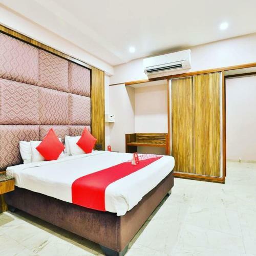 Hotel Radhe
