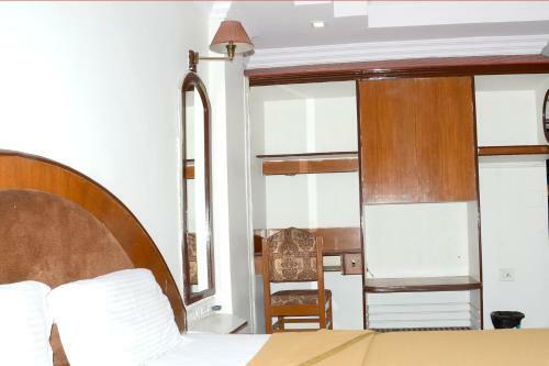 Hotel Monarch Excelency