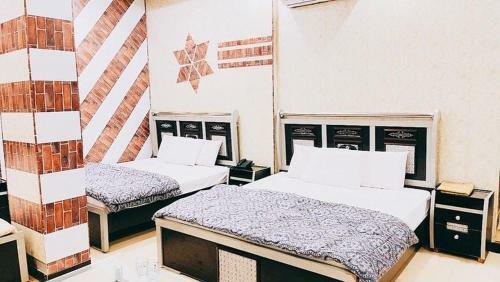 Hostal Sapphire Guest House