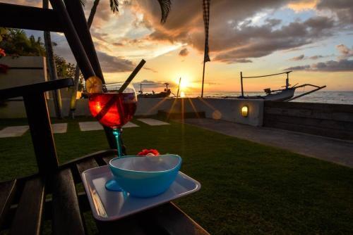 Villa Lovina Beach 2