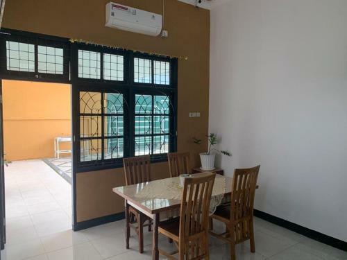 Hostal Kenzo Guest House