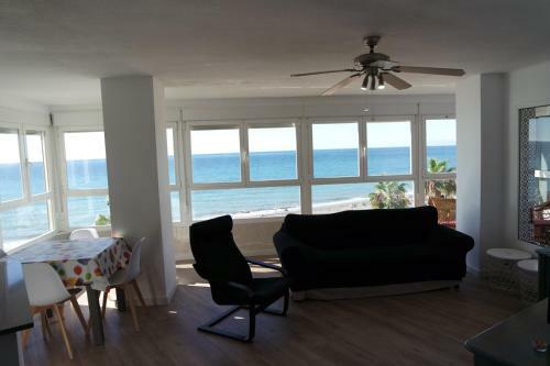 Apartamento Beachfront 82