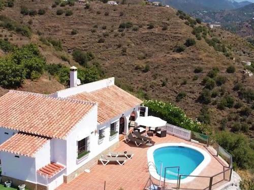 Panoramic Sea-view In Torrox Costa With Private Pool