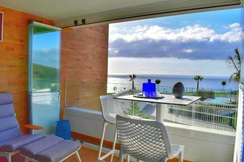 Sunny Beach Apartment In Calaceite