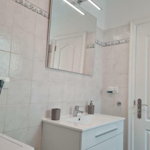 Rocas Del Mar Holiday Apartment