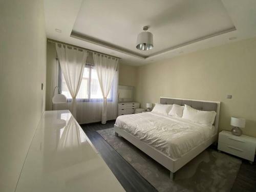 Apartamento Luxury 1-bedroom Flat In Private Compound.