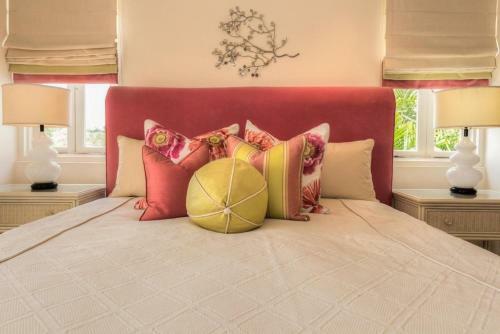 4 Bed Beachfront Villa