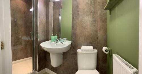 Hostal Abingdon Guest House
