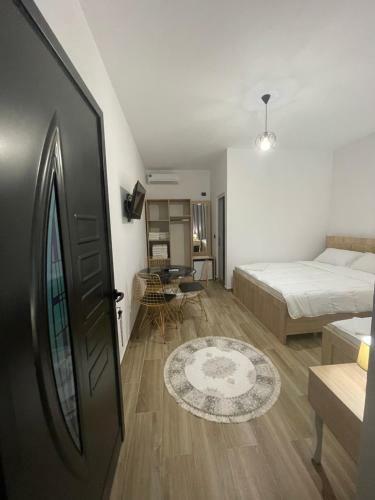 Bed & Breakfast Four Generation Hotel