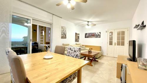 Lovely 3 Bedroom Apartment