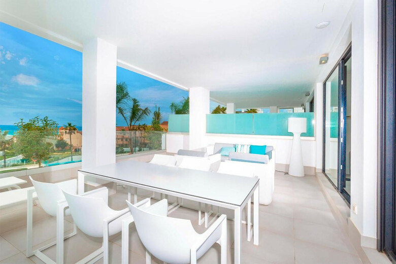 Hotel Wyndham Grand Costa Del Sol