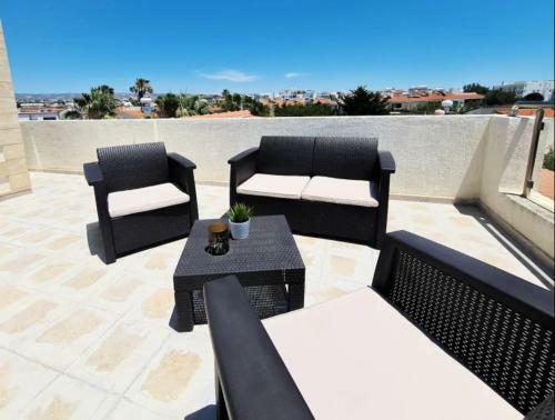 ????? Lighthouse Villa - Central - Close To Beach