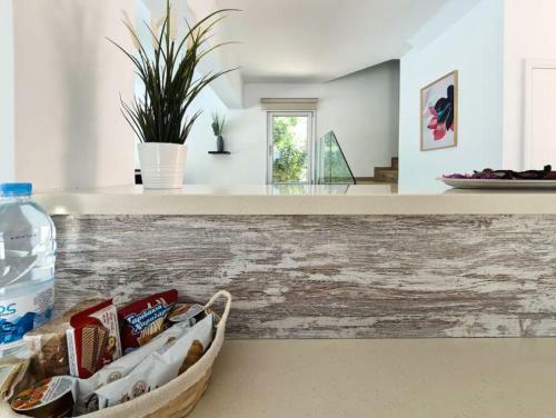 ????? Lighthouse Villa - Central - Close To Beach