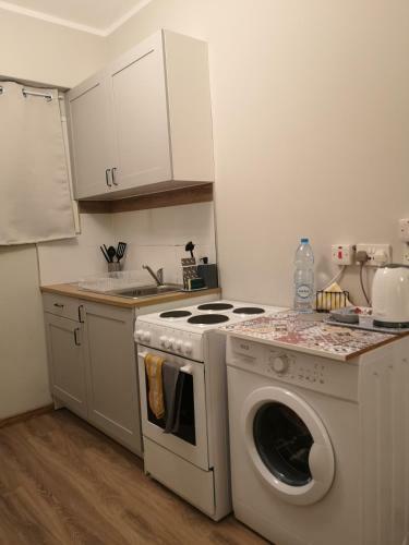 Andreas Apartments