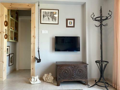 Apartamento Retro N? Boujee 1br Apt With Pool And Balcony