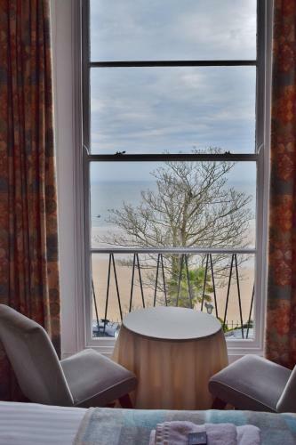 Fourcroft Hotel