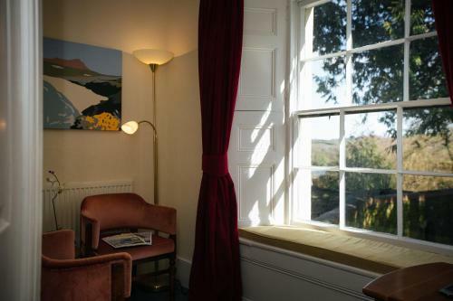 Hostal Elm Grove Country House