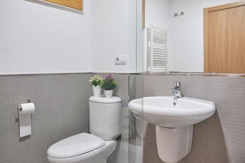 Hostal Peregrina Pension 4