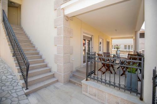 Villa Nalla Near Dubrovnik With Pool