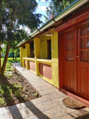 Napsug�r Apartman