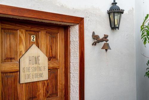 Apartamento Mordelliya Private Jacuzzi Suites