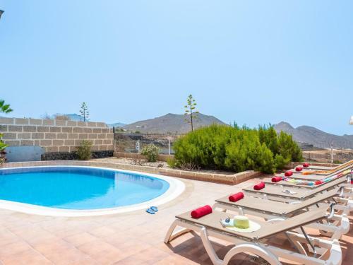 Hermosa Villa Chayofa Con Piscina Y Terraza