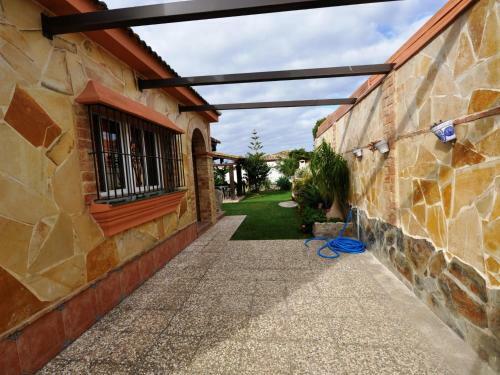 Villa Chalet Estilo Morisco Con Jard�n Y Barbacoa