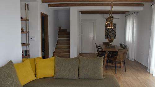 Villa Nelleas