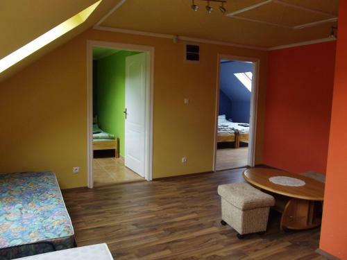 Hostal �reg Di�fa Vend�gh�z