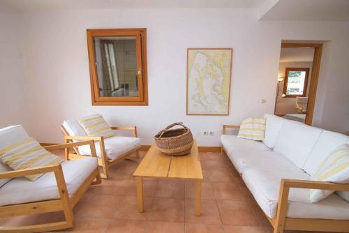 Apartment In Veli Losinj 36588