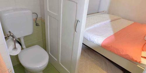 Apartment In Veli Lo?inj 36494