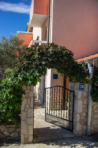 Apartmani Nadalina