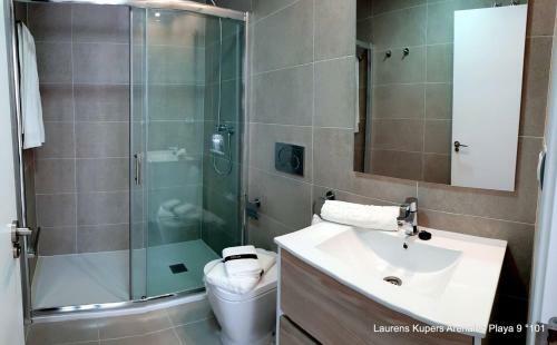 Beautiful Apartment Close To The Sea