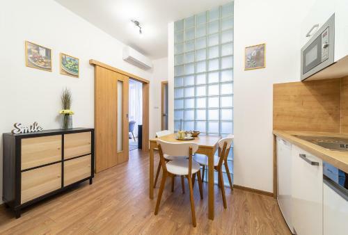 Aviatik Apartments