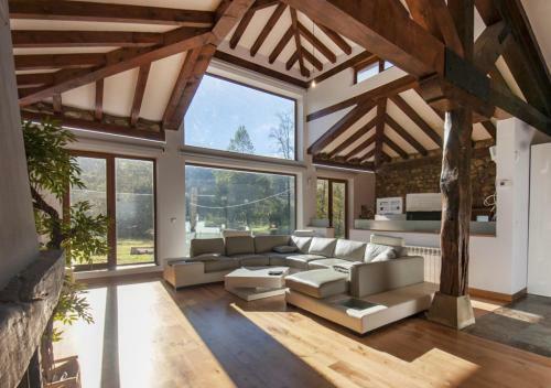 Excepcional Chalet Cerca De Cab�rceno