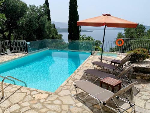 Scirocco & Folitsa Villas
